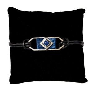 NEW - Stylish Bohemian Silver Black Leather Bracelet w Blue Woven Center Unisex